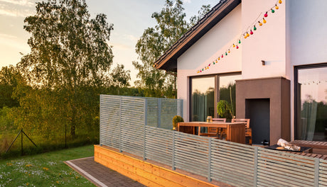 Aiaelement 'Line 12x10' (1180x1735) terrassi privaatsussein