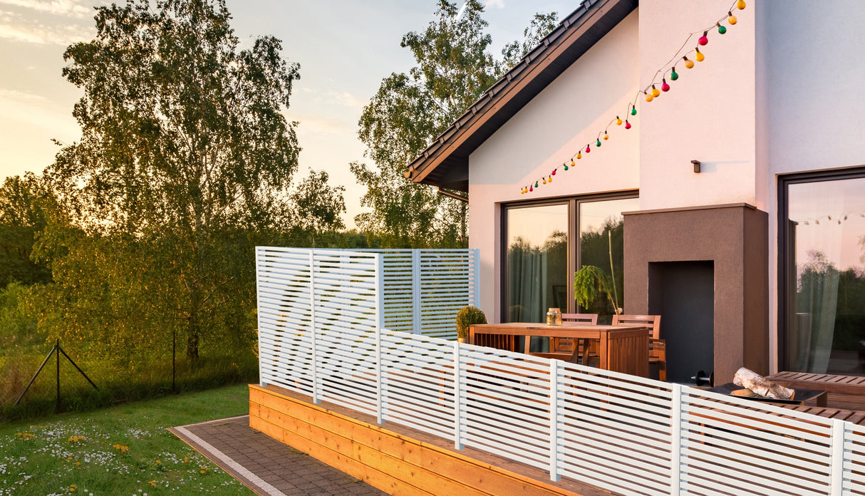 Aiaelement 'Line 12x10' (1180x1735) terrassi privaatsussein